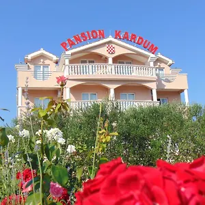 https://pansion-kardum.hotelinzadar.com